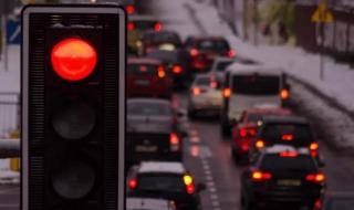 新版红绿灯惹众怒