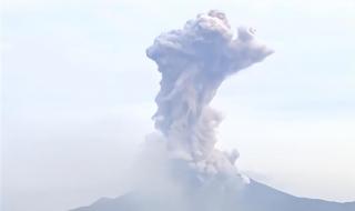 樱岛火山口再喷发