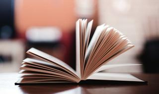 结婚证有效期应为7年